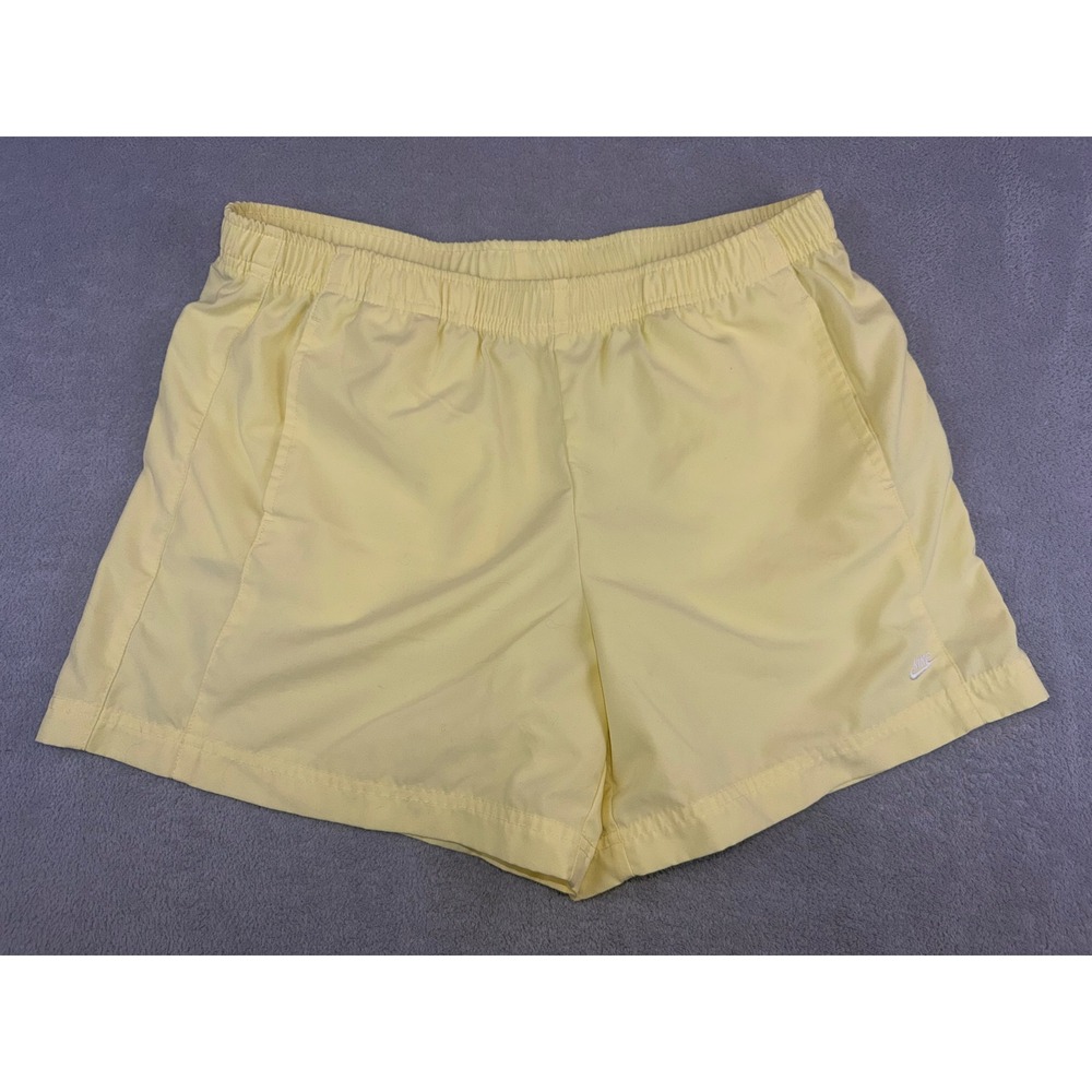 Nike Womens Athletic Shorts Medium (8-10) Yellow Elastic Waist Pockets RN56323‎